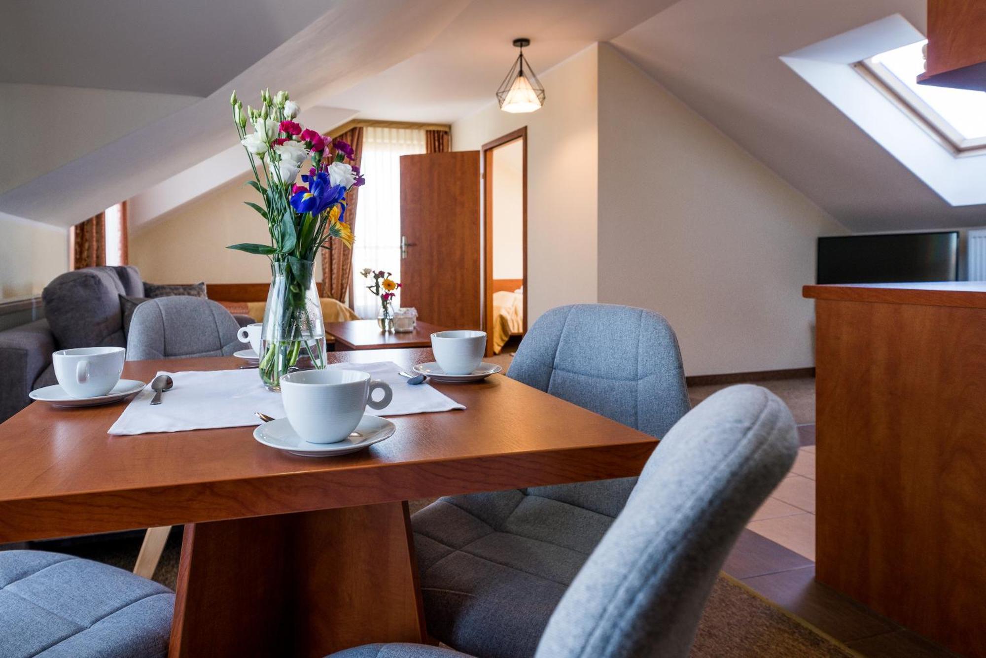 Villa Martii - Komfortowe Apartamenty Z Aneksami Kuchennymi - Spokojna Okolica, Blisko Plazy Władysławowo Εξωτερικό φωτογραφία